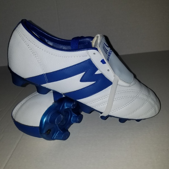 manriquez soccer cleats